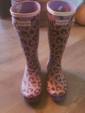 Hunter Leopard-Print Tall Rain Boots in Pink and Purple